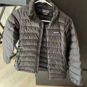 Kids black Patagonia puffer jacket size 10